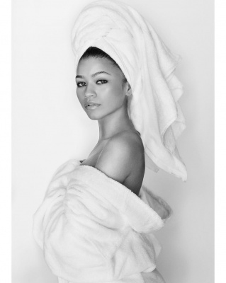 zendaya_001.jpg