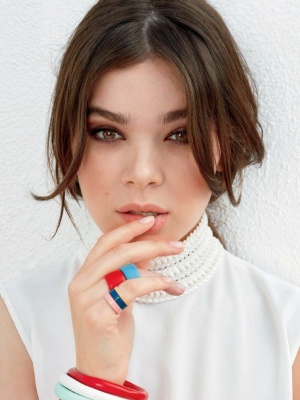 hailee_001.jpg