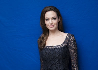 angelina_022.jpg