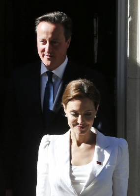 angelina_033.jpg