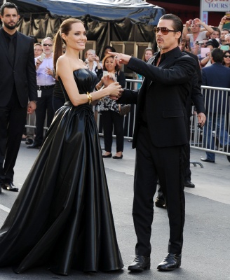 angelina_012.jpg
