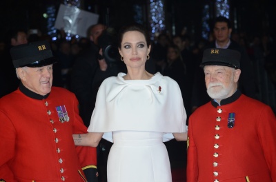 angelina_157.jpg