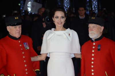 angelina_162.jpg