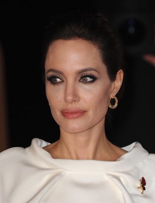 angelina_175.jpg