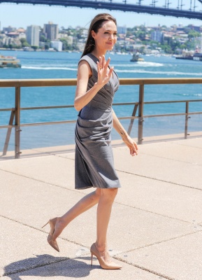 angelina_021.jpg