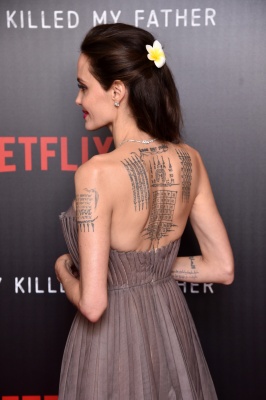 angelina_010.jpg
