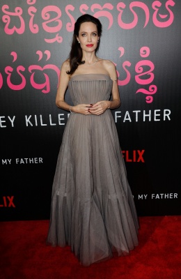 angelina_155.jpg