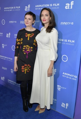 angelina_014.jpg