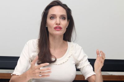 angelina_062.jpg