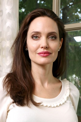 angelina_089.jpg