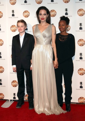 angelina_007.jpg