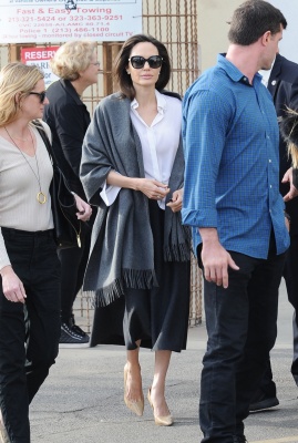 angelina_048.jpg