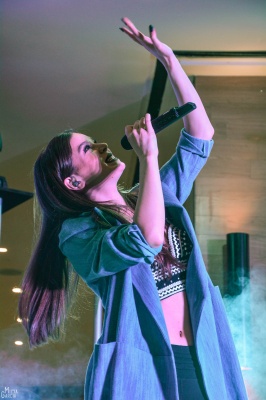 hailee_004.jpg