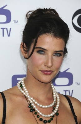 cobie_002.jpg
