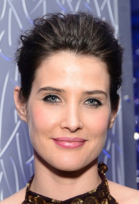 57387_cobie1_123_425lo_28129.jpg