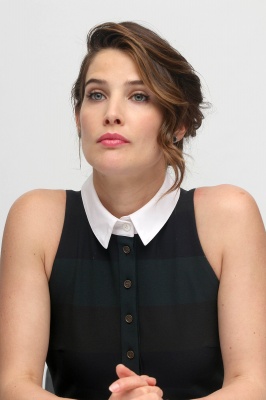 cobie_024.jpg