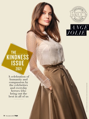 angelina_002.jpg