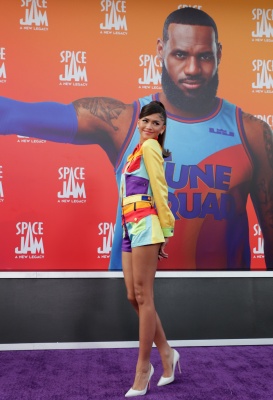 zendaya_0405.jpg