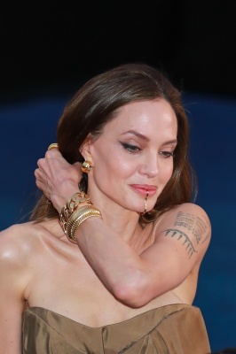 angelina_0076.jpg