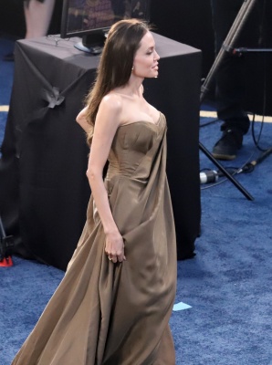 angelina_0044.jpg