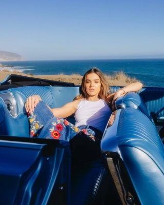 hailee_0005.jpg