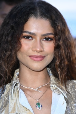 zendaya_0001.jpg