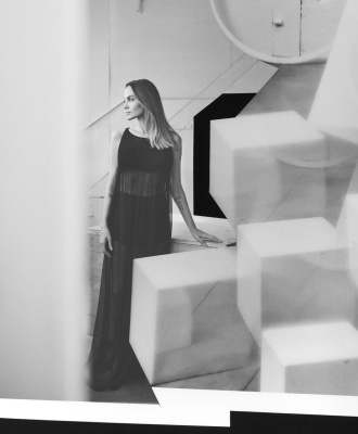 angelina_0006.jpg