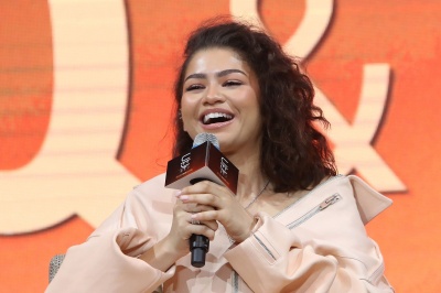 zendaya_0032.jpg