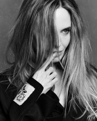 angelina_0005.jpg
