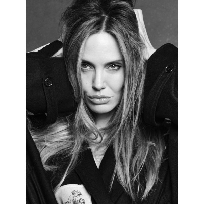 angelina_0018.jpg