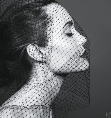 angelina_002.jpg