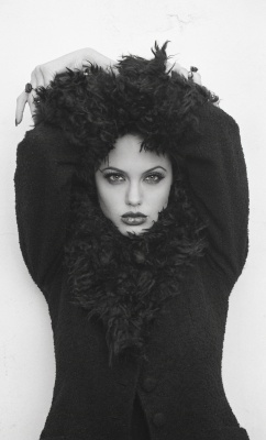 angelina_014.jpg
