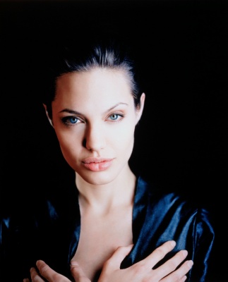 angelina_015.jpg
